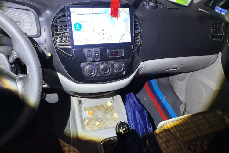 Used FORTHING Lingzhi 2018 M3 1.5L 5-Seat Base Model Audio And AC Panel