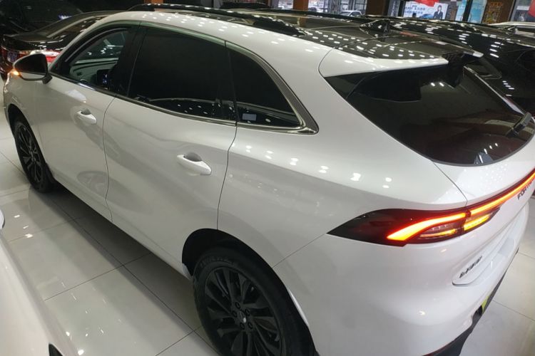 Used FORTHING T5 2022 Shengshi Version 1.5T Automatic - Yuanmeng Edition 5 Seats