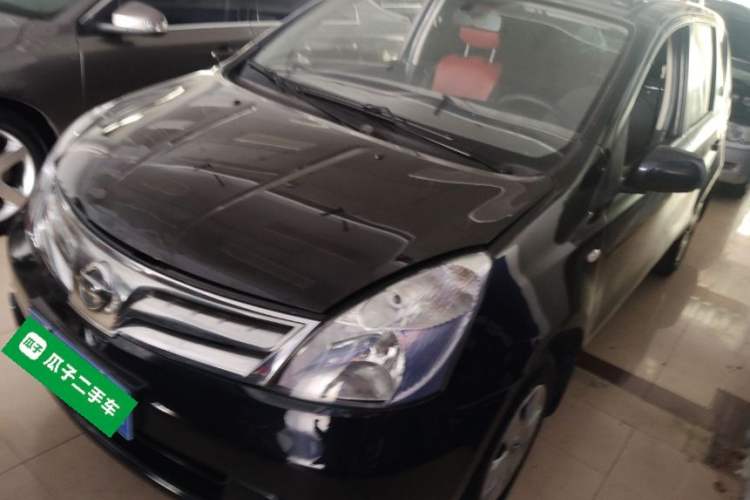 Used Nissan Livina 2010 Jingyue Edition 1.6L Manual All-Around Model