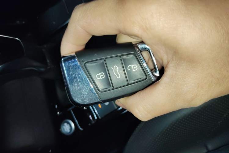 Used Volkswagen Passat 2022 330TSI Luxury Edition Custom Version