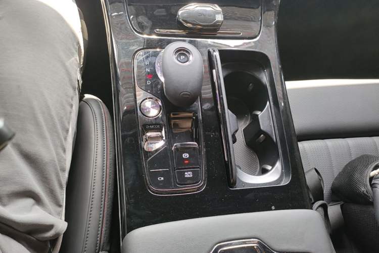 Used GAC Trumpchi M8 2025 Zongshi Series Super Hybrid Edition
