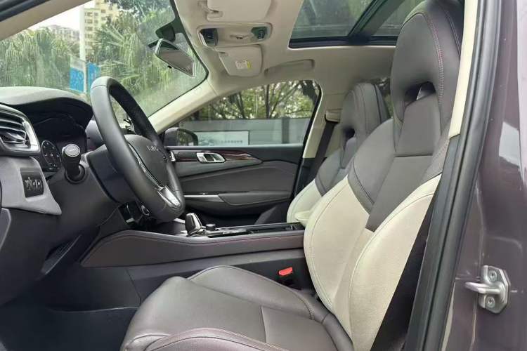 Used Lynk & Co 02 New Energy 2021 1.5T PHEV Plus
