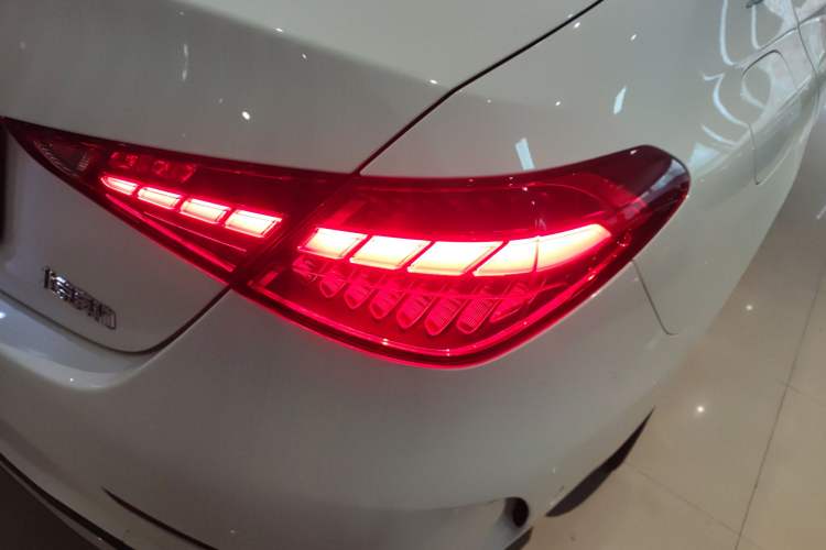 Used Mercedes-Benz C-Class 2022 C 200 L Sport Edition Exterior 3