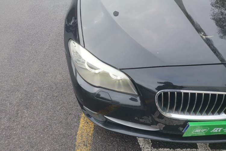 Used BMW 5 Series 2013 525Li Leading Model
