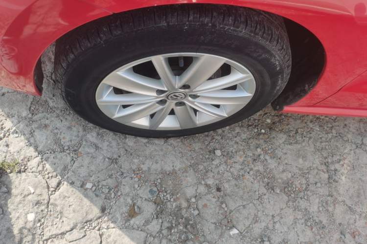 Used Volkswagen Polo 2014 1.6L Automatic Comfort Edition
