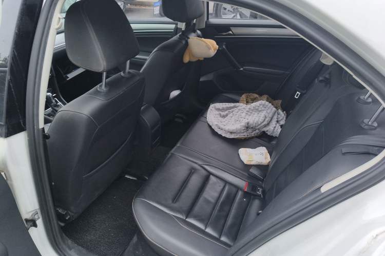 Used Volkswagen Bora 2016 230TSI DSG Comfort Model
