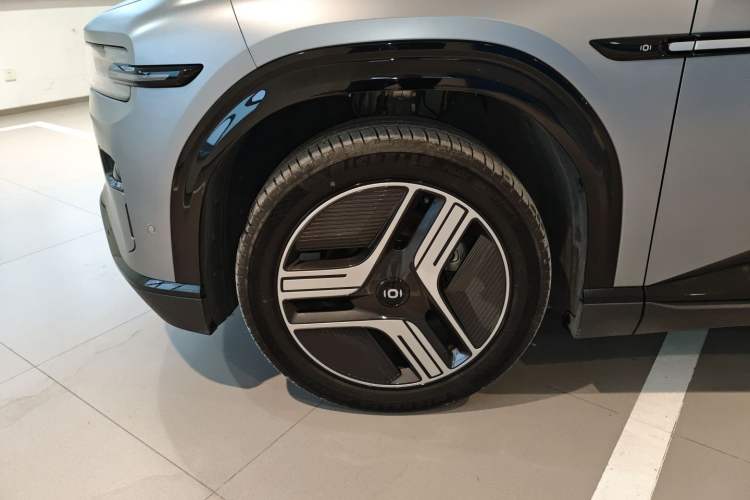 Used CHANGAN NEVO E07 2025 All-Electric 4x4 90kWh Ultra High-Performance Edition Left Front Wheel Hub