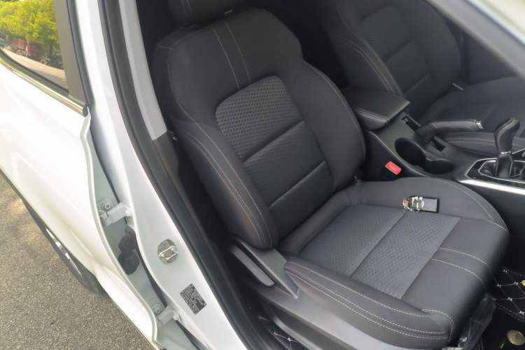 Used Chery Tiggo 5x 2020 1.5L Manual Urban Edition Right Front Seat