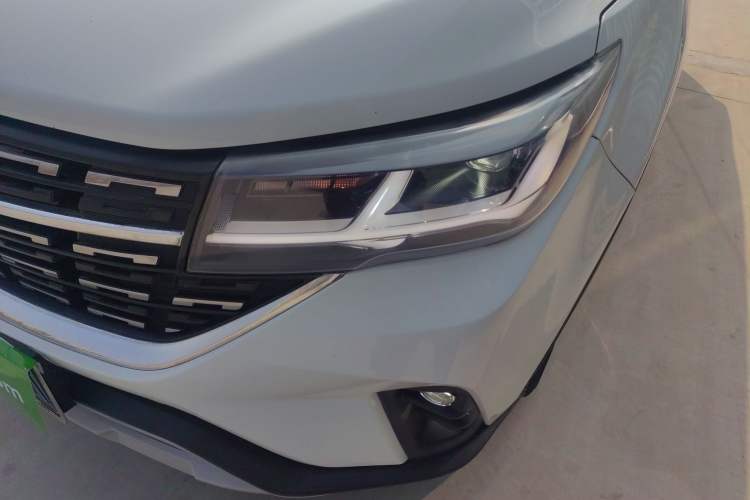 Used FORTHING T5 2018 230T CVT Smart Enjoyment Version Left Front Headlight