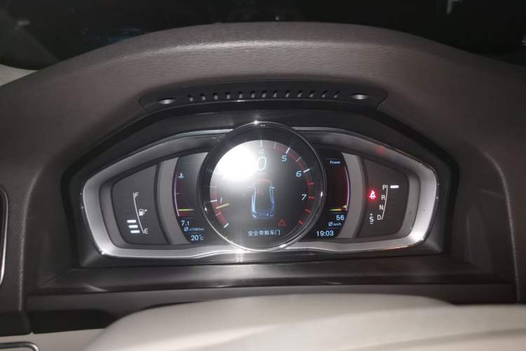 Used Volvo S60 2015 S60L T5 Intelligent Drive Edition Instrument Cluster