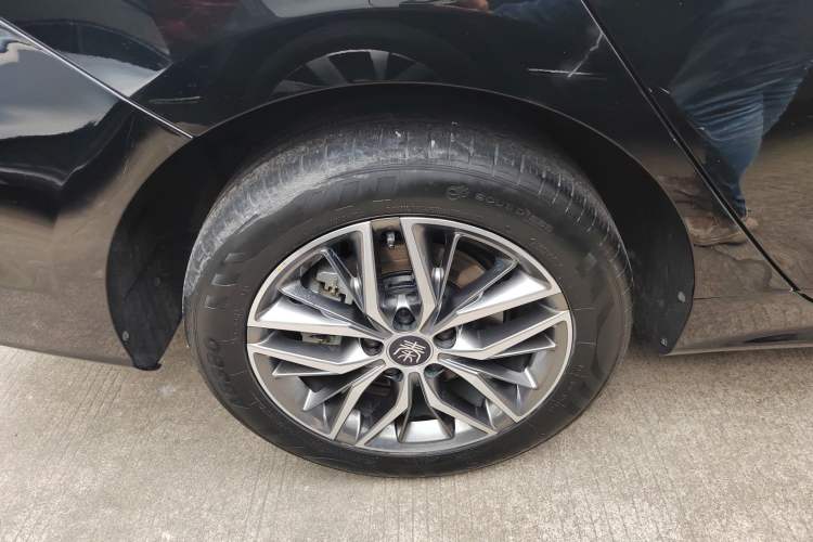 Used BYD Qin PLUS 2024 Honor Edition EV 420KM Leading Model