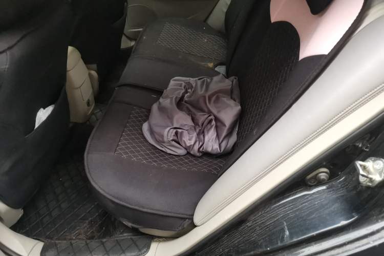 Used Bestune B70 2012 1.8L automatic fashion version
