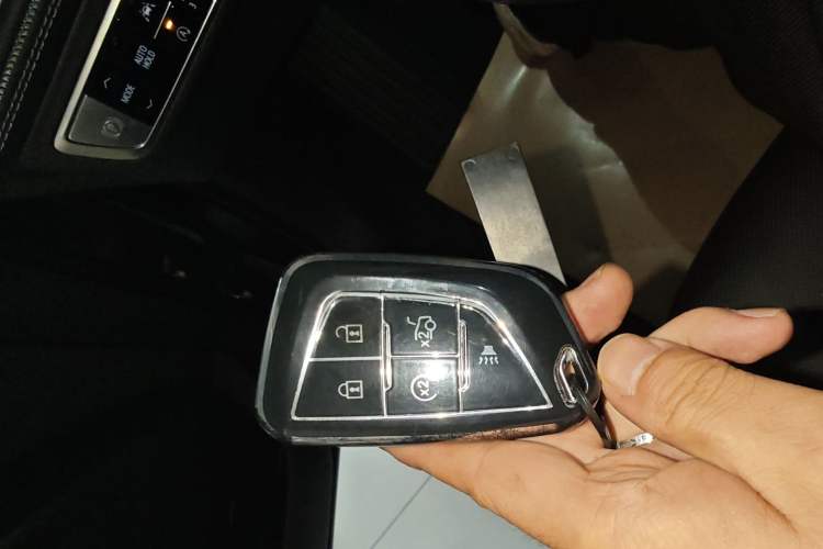 Used Cadillac GT4 2023 25T Prestige Version