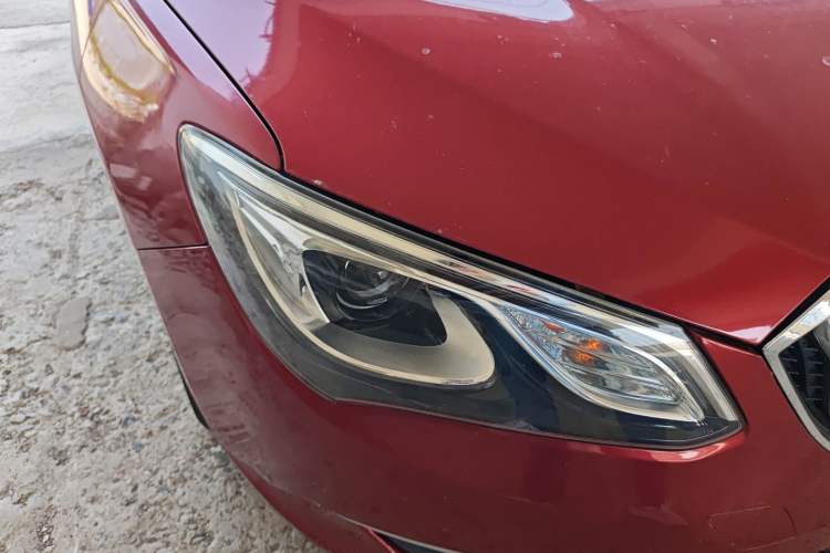 Used Buick GT 2015 15N Automatic Elite Version Right Front Headlight