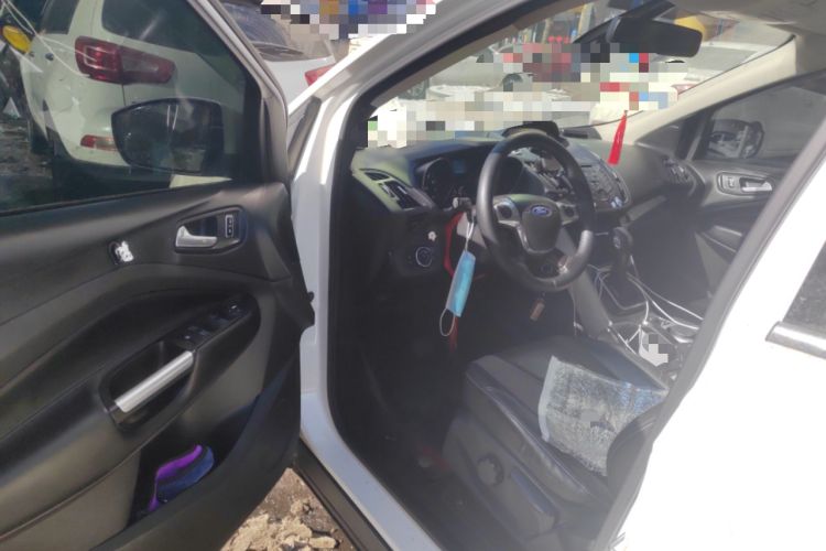 Used Ford Kuga 2013 1.6L GTDi Two-Wheel-Drive Trend Model