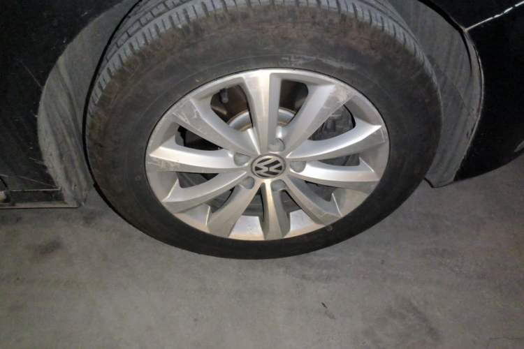 Used Volkswagen Magotan 2013 1.8TSI Comfort Model