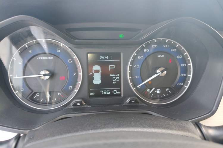 Used Geely Auto Vision X3 2019 Upgraded Model 1.5L CVT Elite Version