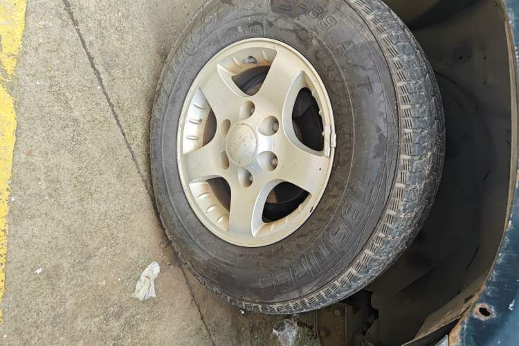 Used JMC Baodian 2013 2.8T Two-Wheel Drive Comfortable Value Edition JX493ZLQ4F
