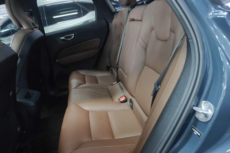 Used Volvo XC60 2024 B5 4x4 Smart Luxury Edition Left Rear Seat