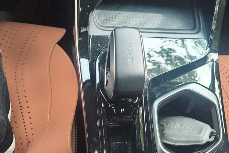 Used Geely Auto FX11 2023 1.5TD DCT Prestige Edition
