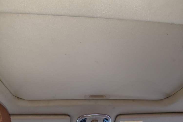 Used Haval H8 2015 2.0T Four-Wheel Drive Luxury Model
