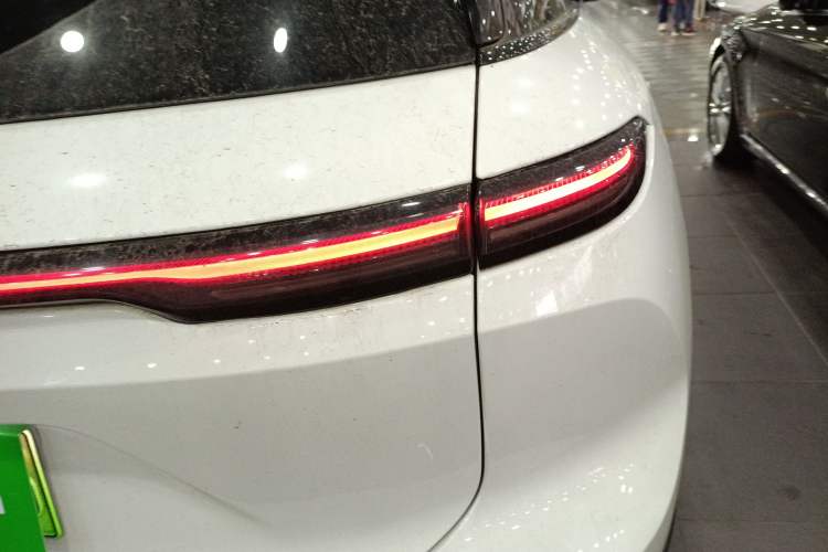 Used Nio ES6 2023 75 kWh
