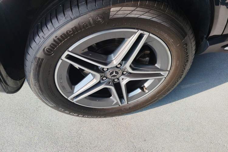 Used Mercedes-Benz GLE 2024 GLE 450 4MATIC Stylish Model
