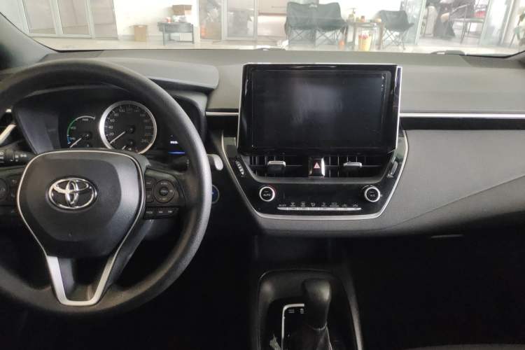 Used Toyota Levin 2019 Dual-Engine 1.8H E-CVT Luxury Edition China VI Standard Audio And AC Panel