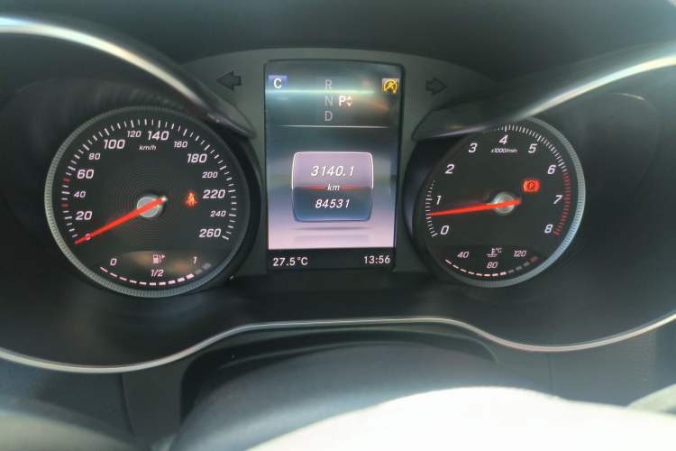 Used Mercedes-Benz GLC 2017 GLC 260 4MATIC Dynamic Edition