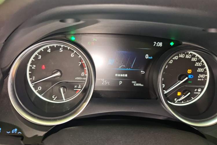 Used Toyota Camry 2019 2.5G Luxury Edition China VI Standard
