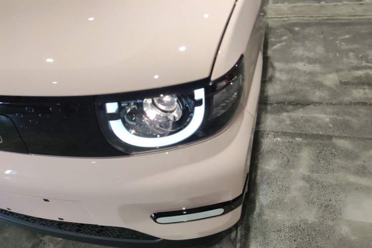 Used Chery QQ Ice Cream 2025 Model 205km Sundae Edition