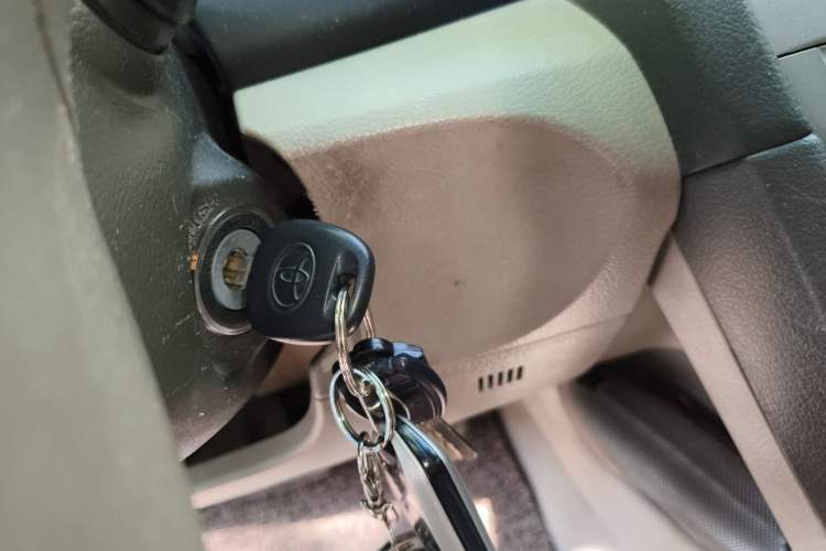 Used Toyota Camry 2011 200G Classic Anniversary Edition