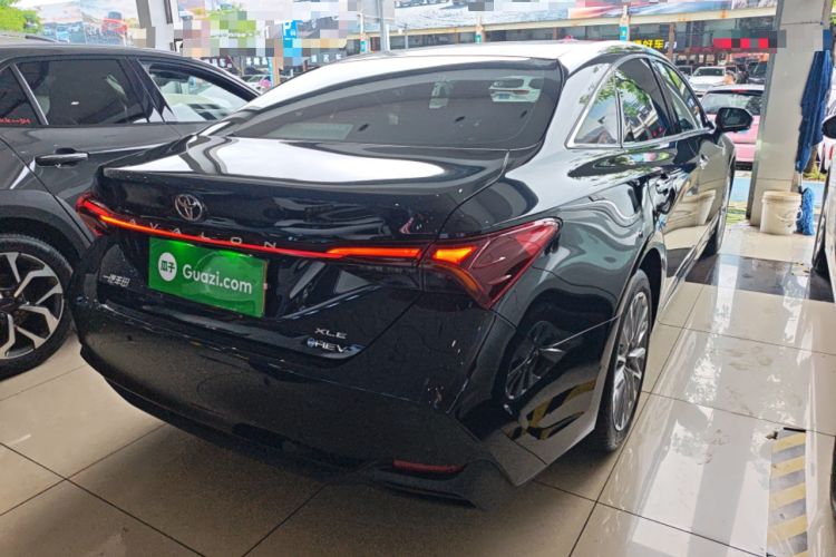 Used Toyota Avalon 2024 Dual-Motor 2.0L Premium Edition Rear Right 45 Deg