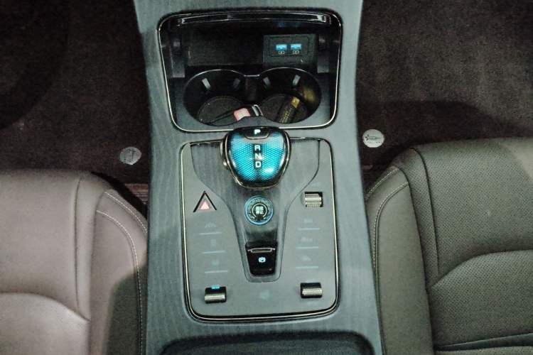 Used BYD Han 2020 EV Long-Range Luxury Model Gear Lever