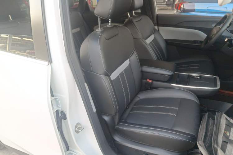 Used Venucia VX6 2023 520 Max