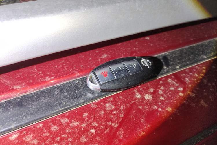 Used Nissan Qashqai 2015 2.0 XL Coolfire CVT 2WD