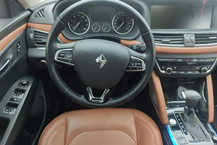 Used BORGWARD BX7 2016 28T 2WD Elite Edition 5-seater
