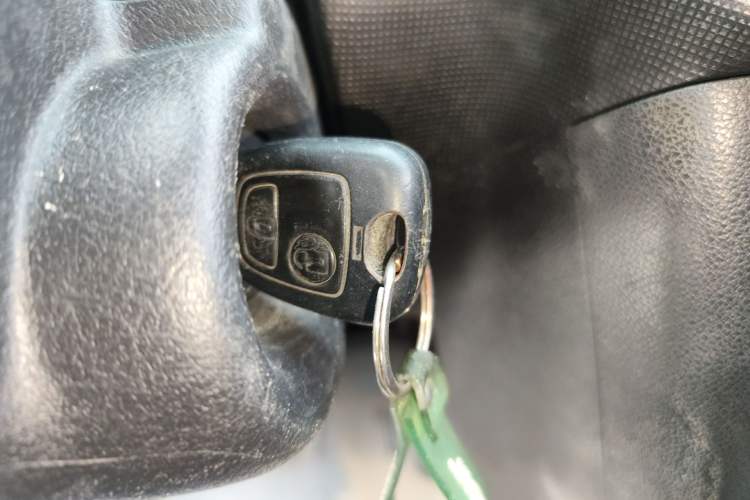 Used Peugeot 207 2009 Sedan 1.4L Manual Yule Edition