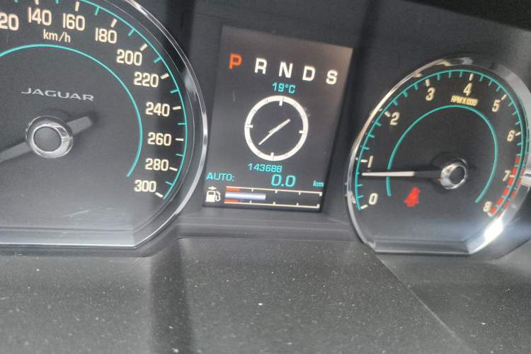 Used Jaguar XF 2014 XF 3.0 SC Sport Club Limited Edition
