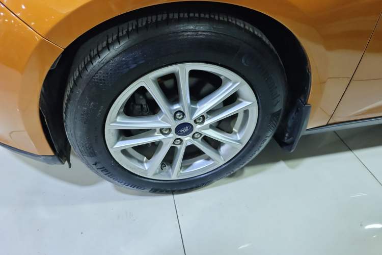 Used Ford Focus 2017 Hatchback EcoBoost 180 Automatic Elite Model
