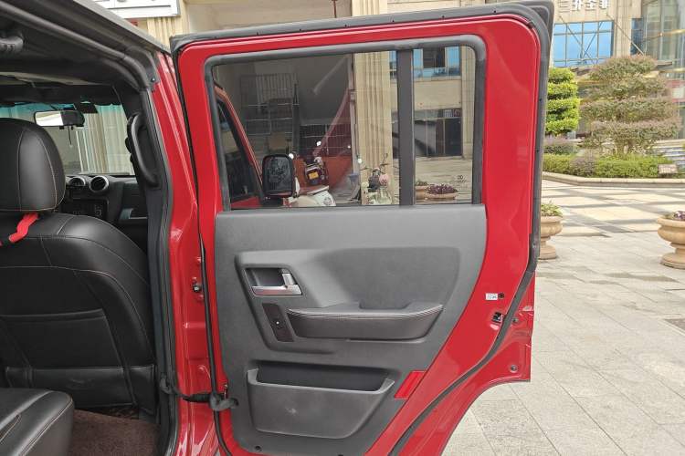 Used BAIC Off-Road BJ40 2016 40L 2.3T Automatic All-Wheel Drive Premium Edition