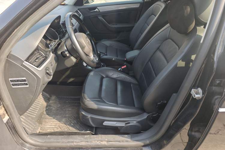 Used Volkswagen Bora 2013 1.6L Automatic Comfort Model
