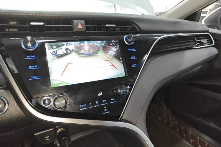 Used Toyota Camry 2019 Revised Version 2.0G Luxury Edition
