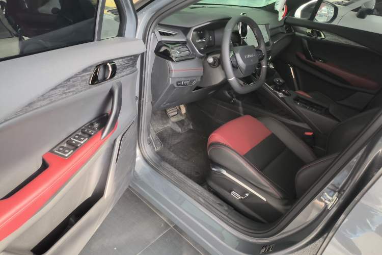 Used Lynk & Co 06 2020 1.5T JinPro model Driver Seat