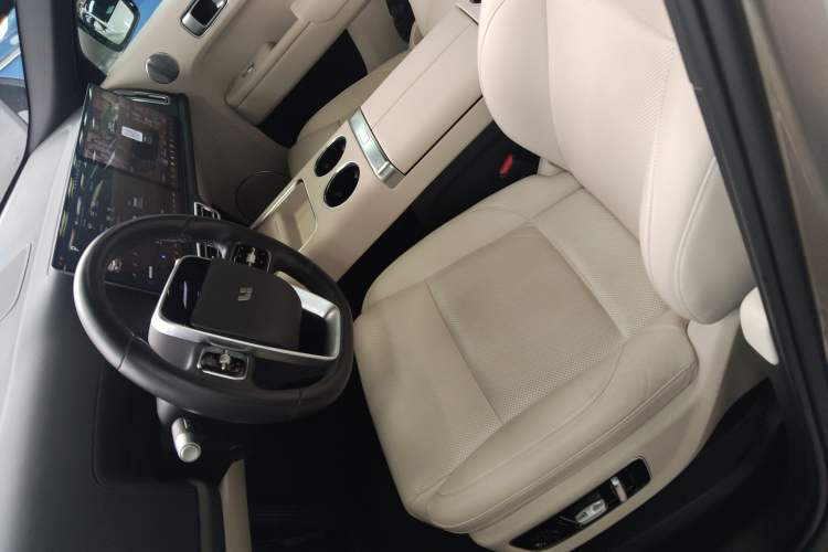 Used Li Auto L9 2022 Max model
