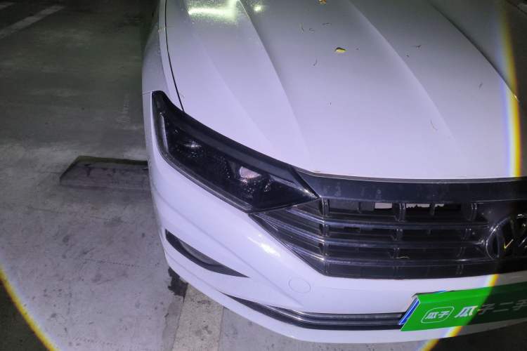 Used Volkswagen Sagitar 2020 280TSI DSG Comfort Version China VI Standard Right Front Headlight