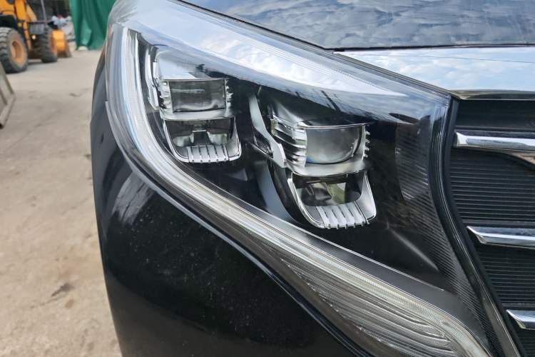 Used GAC Trumpchi M8 2018 320T Luxury Edition
