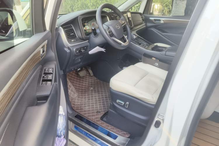 Used GAC Trumpchi M8 2021 Revised Version Lingxiu Series 390T Luxury Edition
