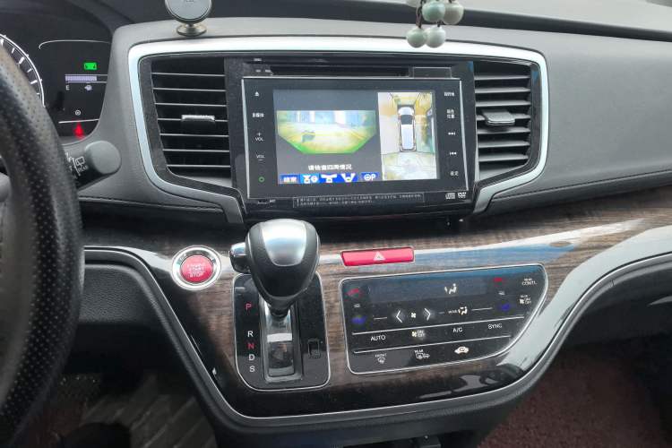 Used Honda Odyssey 2015 Revised Version 2.4L Supreme Edition
