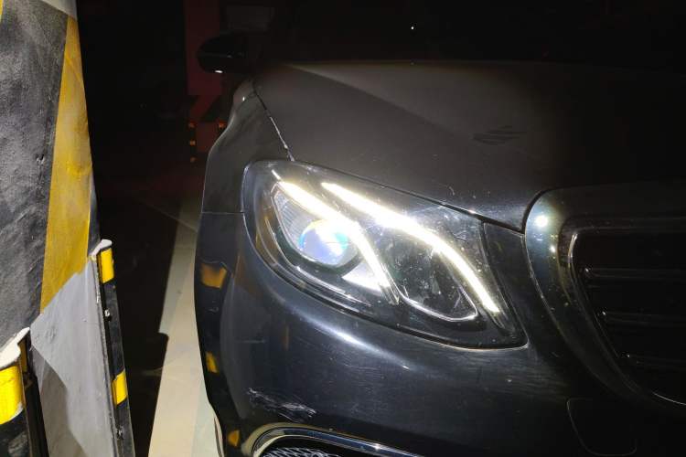 Used Mercedes-Benz E-Class 2019 E 260 L Right Front Headlight